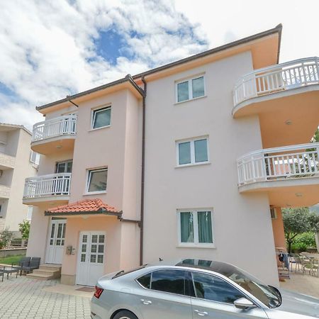 Apartments Lupe スプリト エクステリア 写真