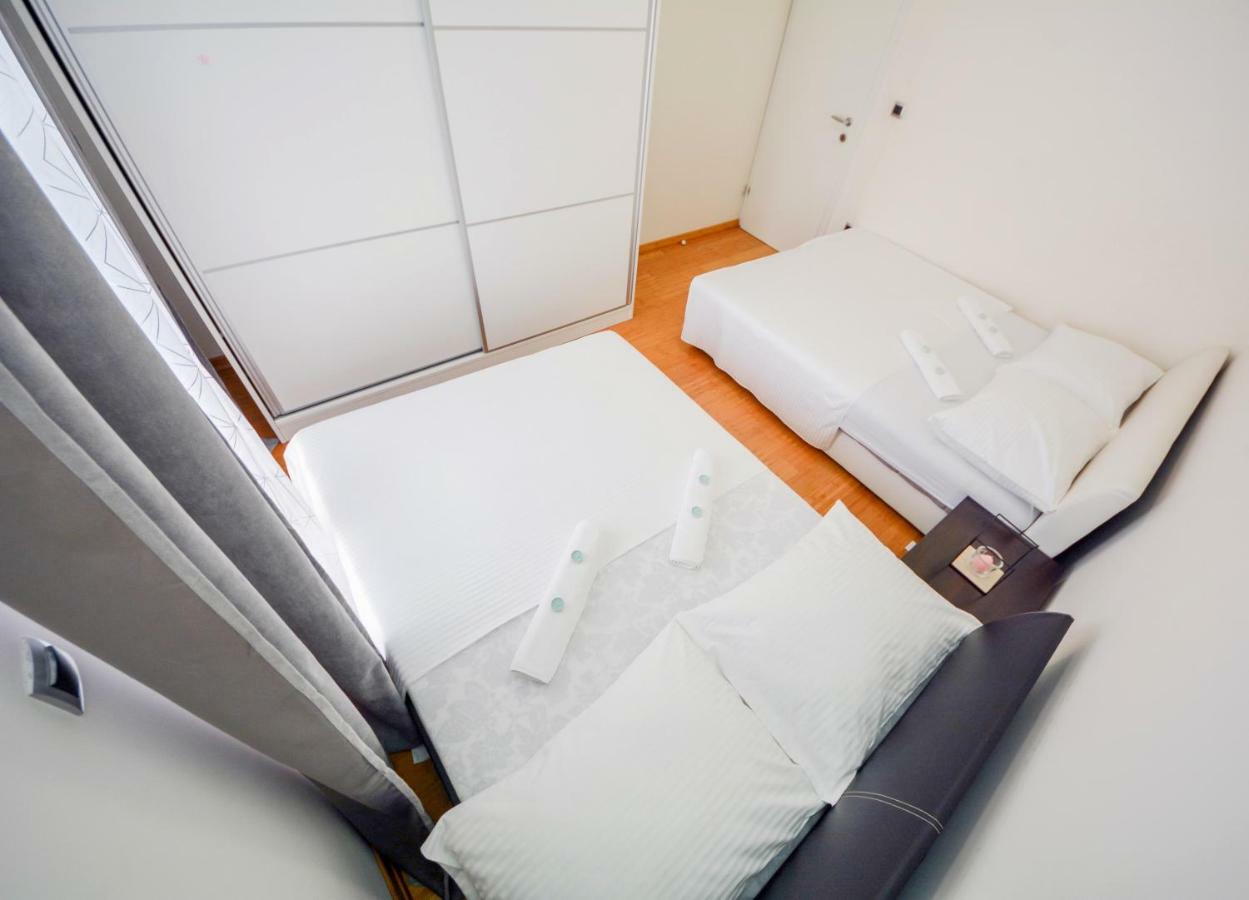 Apartments Lupe スプリト エクステリア 写真