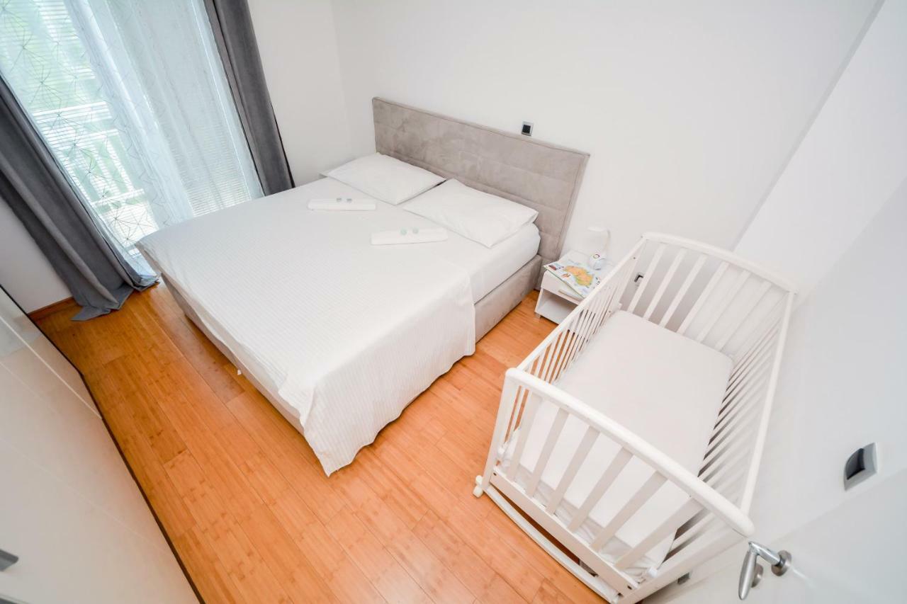 Apartments Lupe スプリト エクステリア 写真